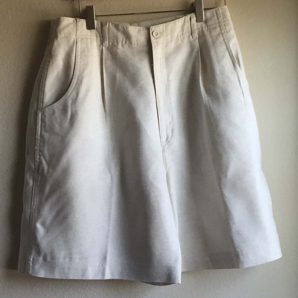 TALBOTS RAYON AND LINEN BLEATED SHORTS